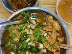 -柳州肥姨妈大骨螺蛳粉(东靖路店)