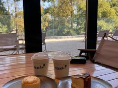 -J Create城市露营咖啡·简餐·宠物(上海动物园店)