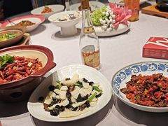 -千百味红餐厅·江西菜(绿地双子塔店)