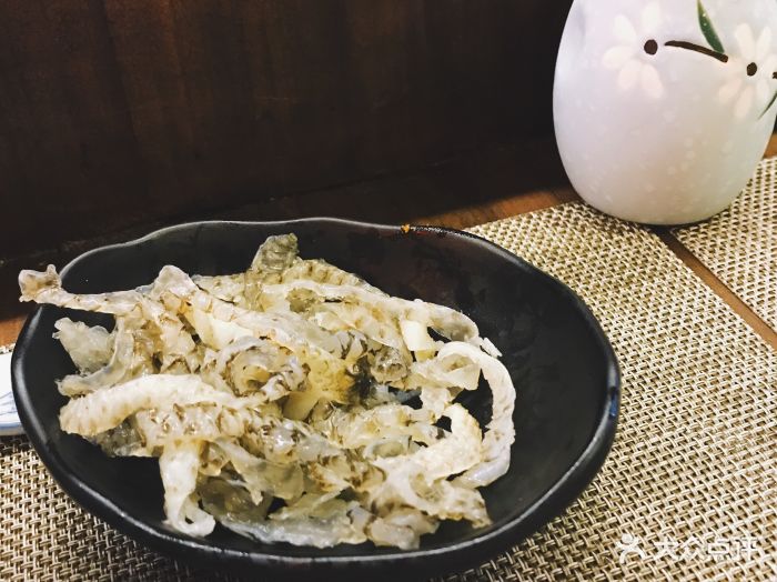 凉拌鱼皮 上一张 1 / 2下一张 17-09-11 17