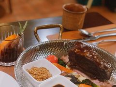 -Golden Lily河内巴黎法越料理餐厅(建国西路店)