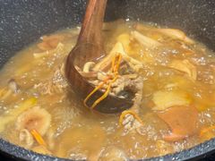 -菌自在·云南野生菌火锅(长安万达店)