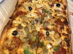 -必胜客(鳌江万达店)