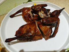 -亮马河饭店翠雅咖啡厅