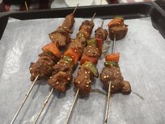 -蚝火爆·烧烤餐厅