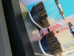 -全家便利店(杭州龙翔桥地铁站店)