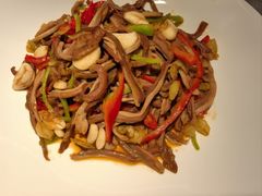 -章吴记喜瑞餐厅(东东城店)