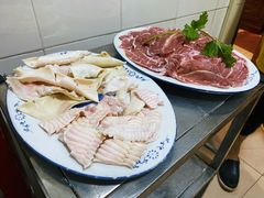-华哥新鲜猪精品美食