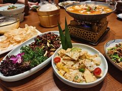 -老滇山寨•云南特色菜•地方菜•民族风情歌舞表演(金碧店)