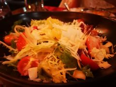 水牛芝士色拉-YUE·6·西式融合餐厅(外滩六号店)
