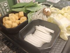 -一席地·本地鸡窝·杭帮鸡火锅(萧山银隆百货店)