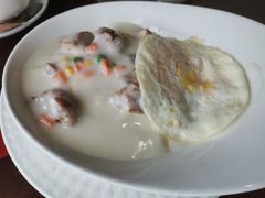 鸡皇饭-麦茜哥牛扒城(中银店)