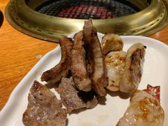 -肉魁屋·烧肉·烧鸟·酒场(高新店)