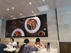 大堂-康师傅私房牛肉面(马泉营奥莱店)