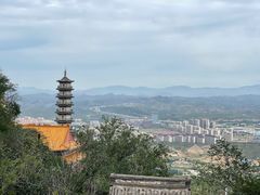 -鸡鸣山旅游风景区