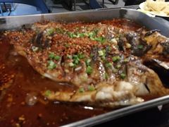 -三江源活鱼现烤(维多利摩尔城店)