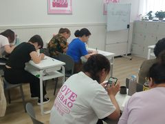 -爱月宝月嫂·育儿嫂