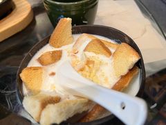 -云海肴·汽锅鸡·云南菜(天山百盛优客店)