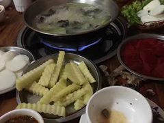 -阿婆情腊排骨火锅(金虹路店)