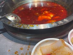 -蜀滋香鲜鱼美蛙火锅(339店)
