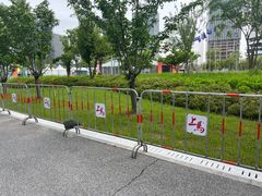 -东方体育中心(地铁站)