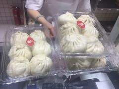 -白玉兰食品甜凤店(合生汇店)