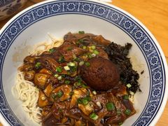 -沪西老弄堂面馆(定西路店)