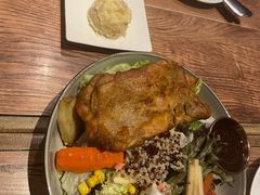 -玛格萝妮(汇智国际商业中心店)