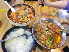 -湘聚南县土菜馆(龙山二路店)