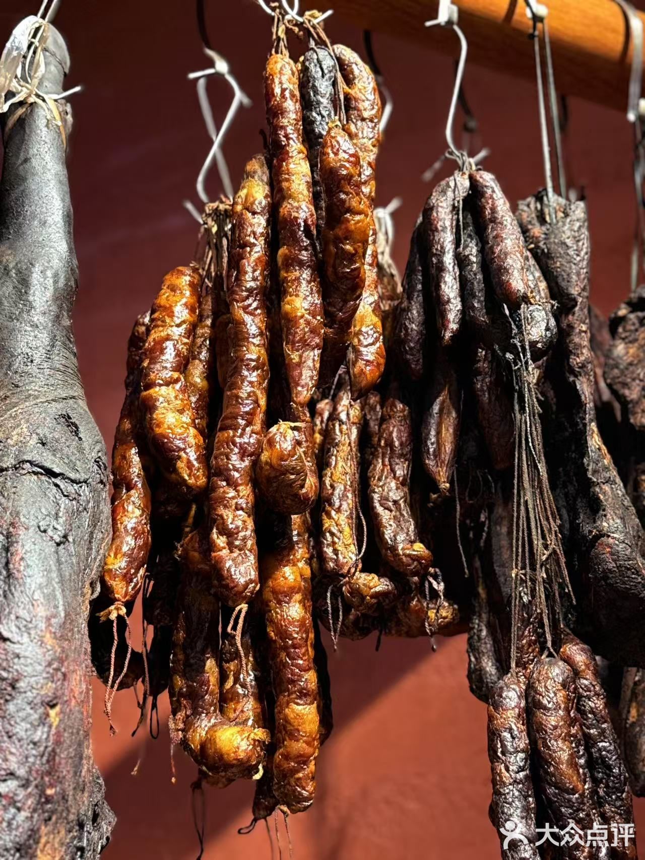一口穿越时光，又勾起乡愁的腊肉
