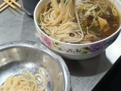 -老贵阳全牛粉(尚义路店)