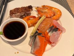 -筠咖啡西餐厅(上海国展宝龙丽筠酒店)