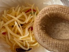 -三好食堂(煎饺·馄饨·肉饼米线·盛世广场店)