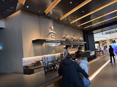 -星巴克臻选(上海合生汇1F店)