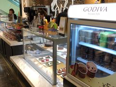 自助取餐区-GODIVA(王府井apm店)