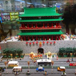 -乐高授权专卖店(朝阳大悦城店)
