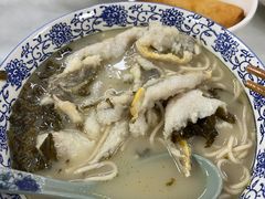 -明呈黄鱼面馆(斜土路店)