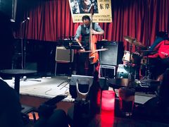 -东岸Cafe 爵士俱乐部