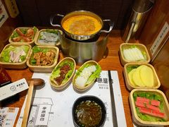 -独食火锅·半米屋台(直营总店)