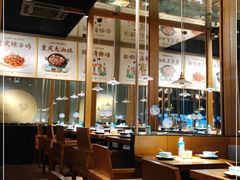 大堂-九锅一堂酸菜鱼(新南凯德直营店)