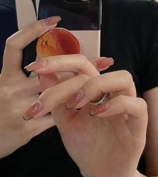 -H12 STAR日式美甲美睫专门店