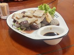 -鸿运美食府