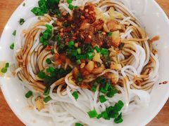 -老字号眼镜子煎包汤包店
