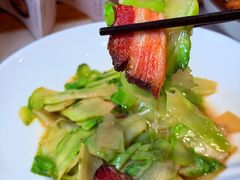 四川儿菜炒腊肉-辛香汇·锦里丨现炒川菜(中南城店)
