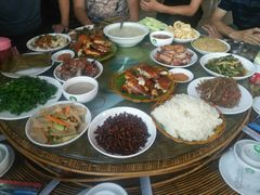 -岩保农家乐