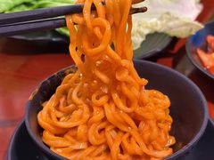 -肉甲韩国木炭烤肉(新壹街1店)