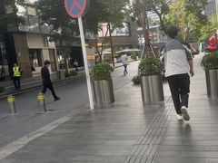 -誉八仙粤菜(万象天地店)