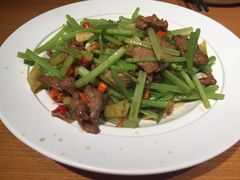 小炒黄牛肉-湘与香缘·湖南菜(王府井北京市百货大楼店)