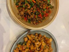 云南黑三剁-滇越乘象云南餐厅(豆各庄店)