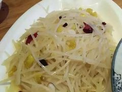 -小六汤包砂煲菜(文景路店)